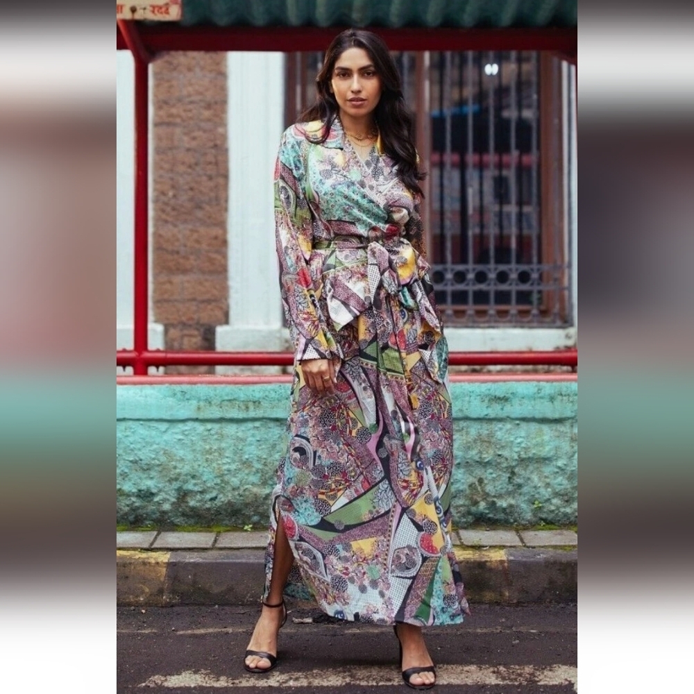 NWT Anamika Khanna X H&M Silk Blend Abstract Patterned Pleated Skirt Style -M